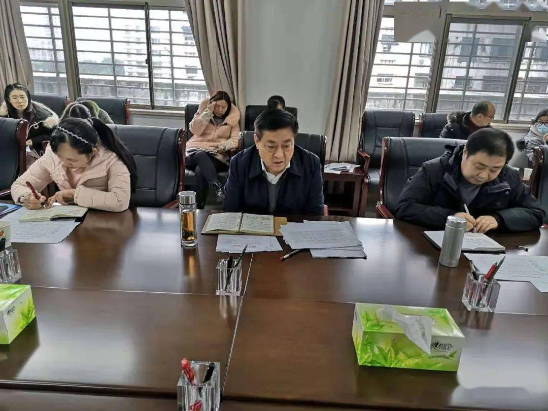 襄阳高新区召开1-11月经济,科技运行调度会_周保汉