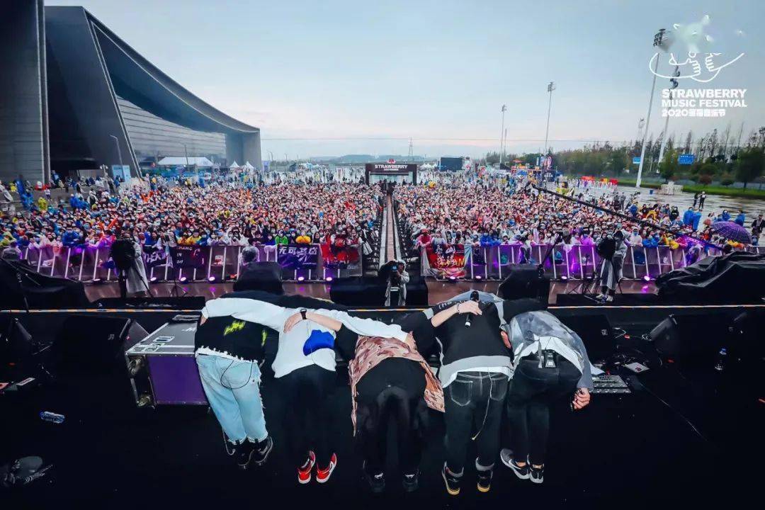 我是隔壁的泰山你是美丽的珍妮tarzan泰山乐队ok这很隔壁20202021巡演