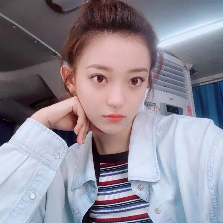 【微信头像】罗予彤