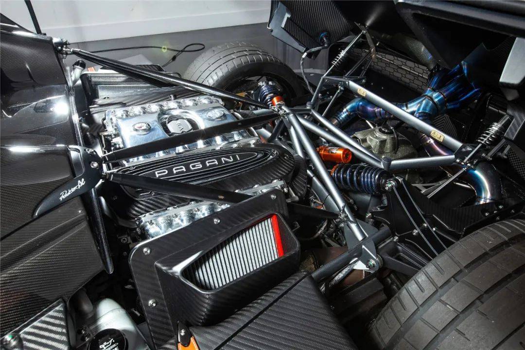 涨价200元值么lcd118帕加尼huayraroadsterbc汽车模型样品