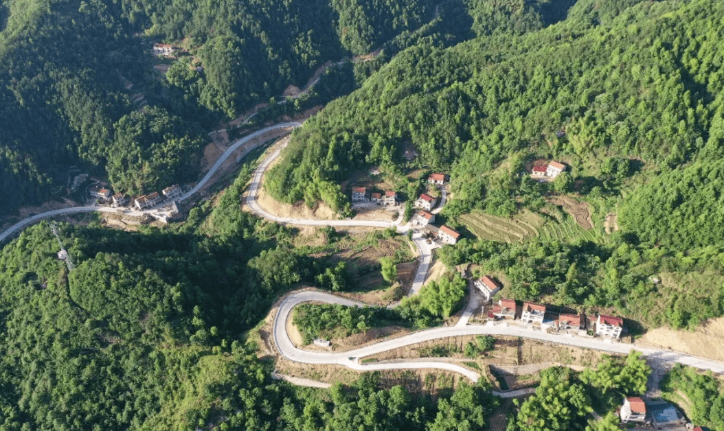 英山这2条公路,上榜了._罗田