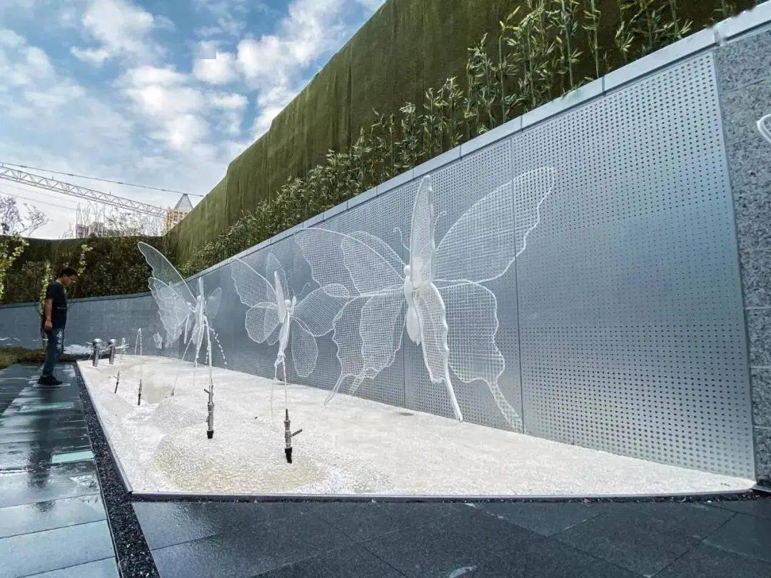 活跃在景观中的互动装置艺术