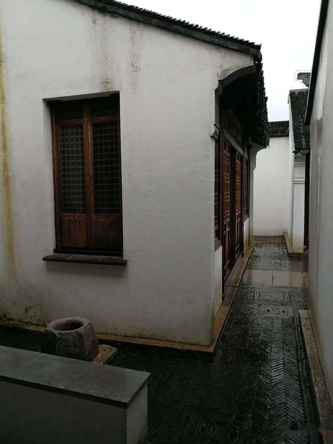 的盘头做法晋东南硬山建筑墀头的盘头(砖挑檐)做法晋东南硬山建筑在