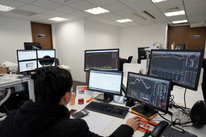 冲刺全年目标●先融期货以梦为马 乘风破浪