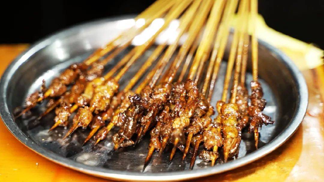 美食思茅人这样的江湖烧烤就问你去不去