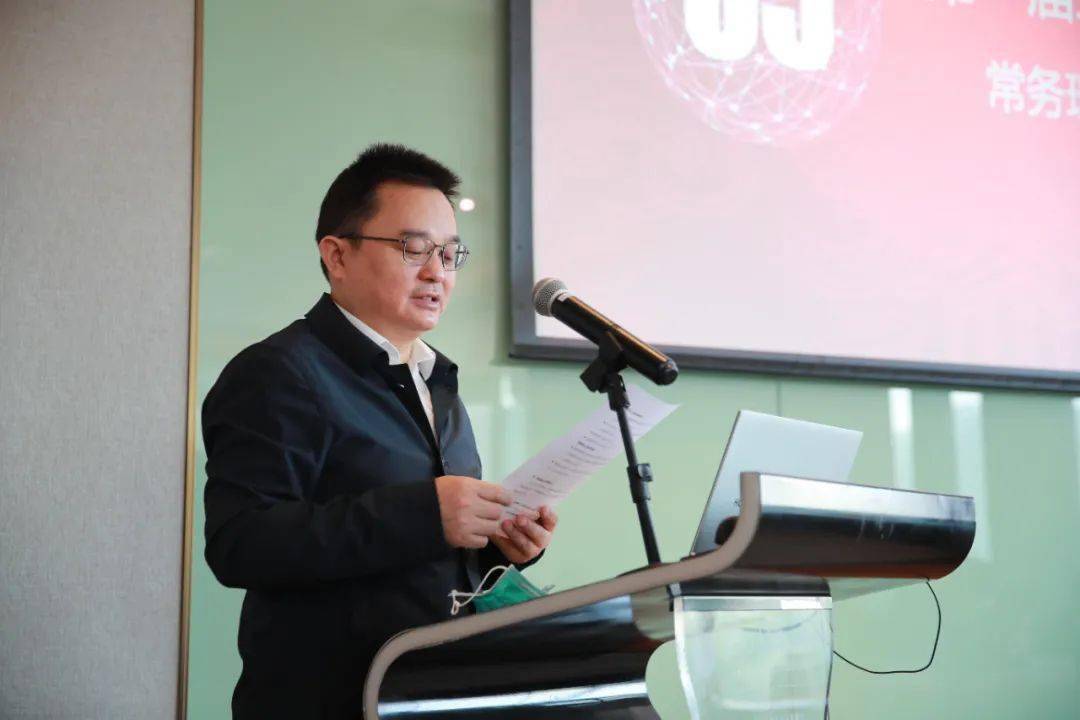 控制中心马永忠主任医师就放射治疗场所防护相关热点问题进行了探讨