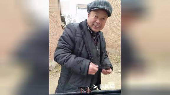 爆笑村长有话说