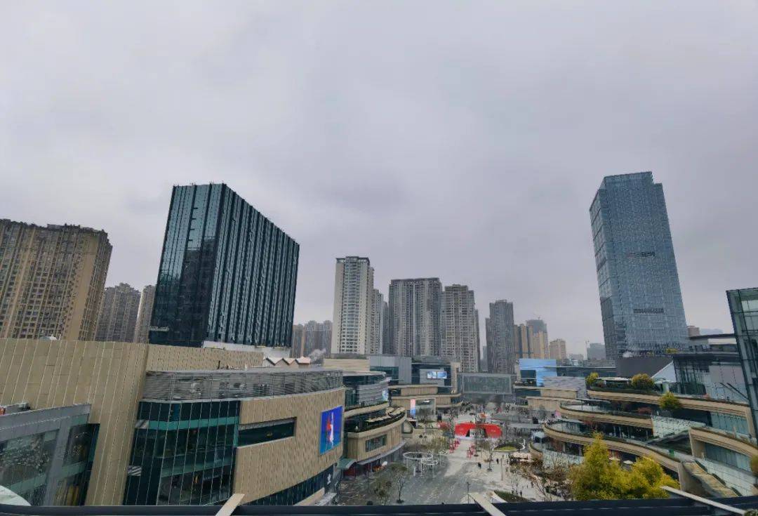 【开门迎客】成都万象城二期大型综合体群落掀开朦胧面纱