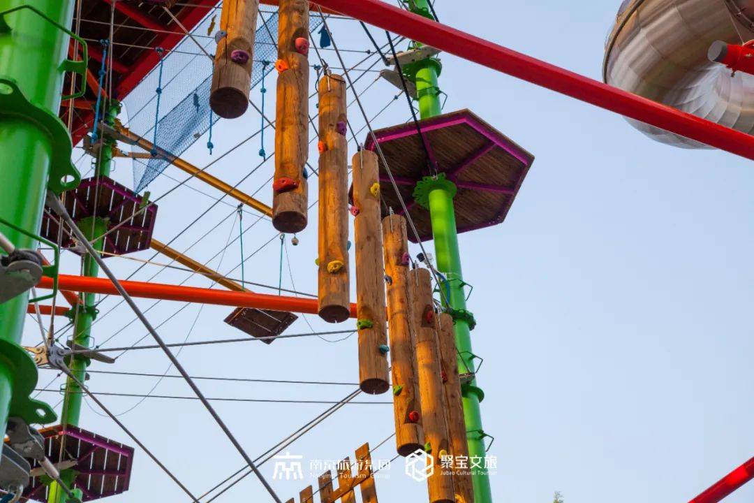 飞檐走壁还有超高颜值↓↓↓700平米高空景观平台坐拥聚宝山超美