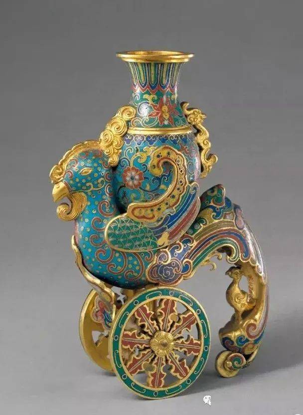 新编细说清代瓷器九画珐琅就是中国瓷器艺术品的最高峰