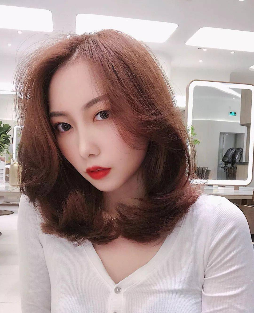 2020流行"热烫发"