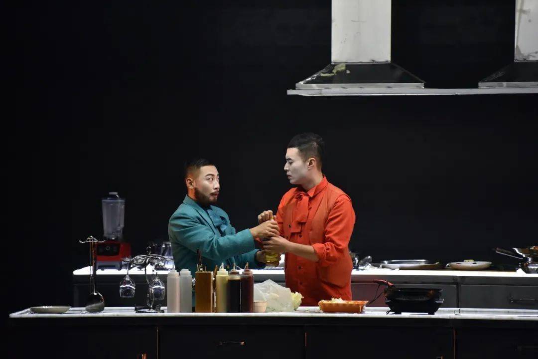 连孟京辉都夸的先锋话剧长什么样