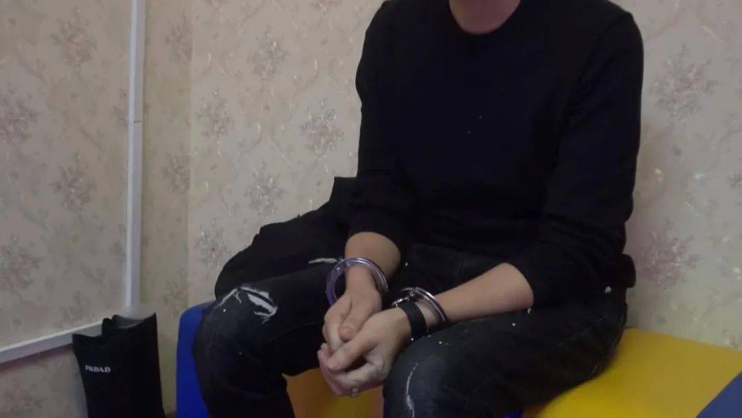 被民警当场抓获南宁市公安局兴宁分局刑侦二大队副大队长刘华告诉记者