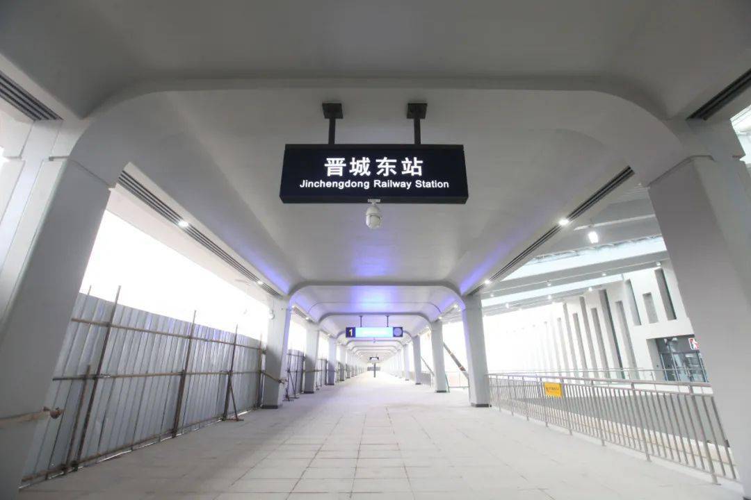 火车从太原到郑州由之前的10多个小时缩短至3个小时以内晋城到太原由8