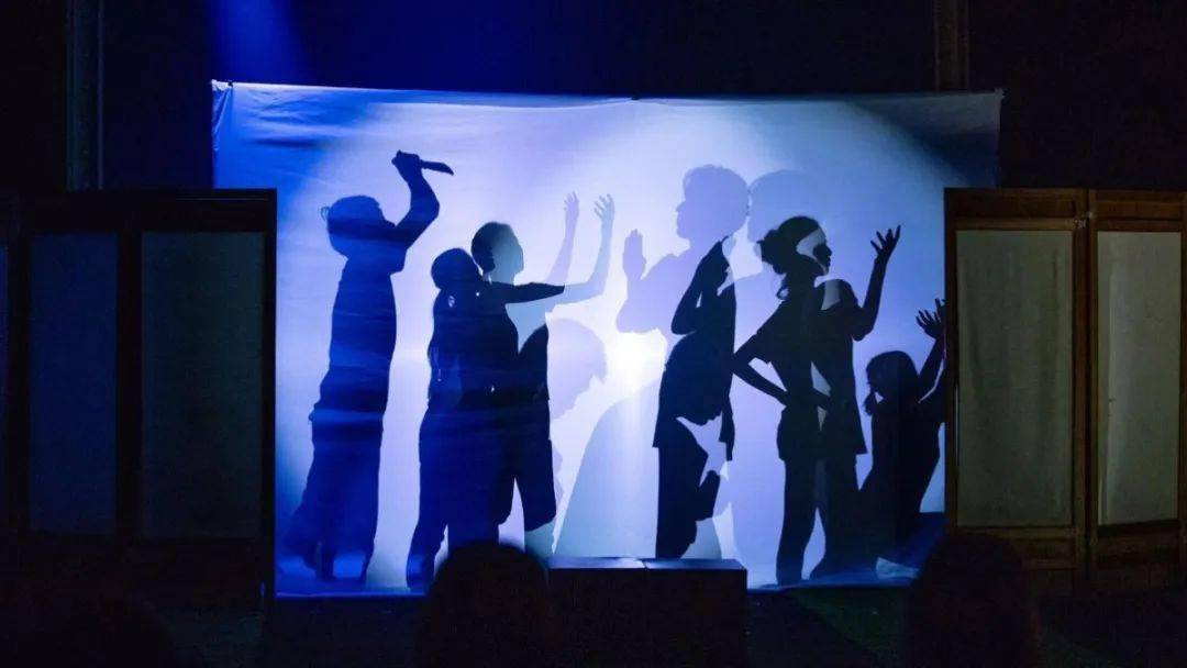 【艺术特色】影子剧团亮相第二届上海市中小学生戏剧节开幕式