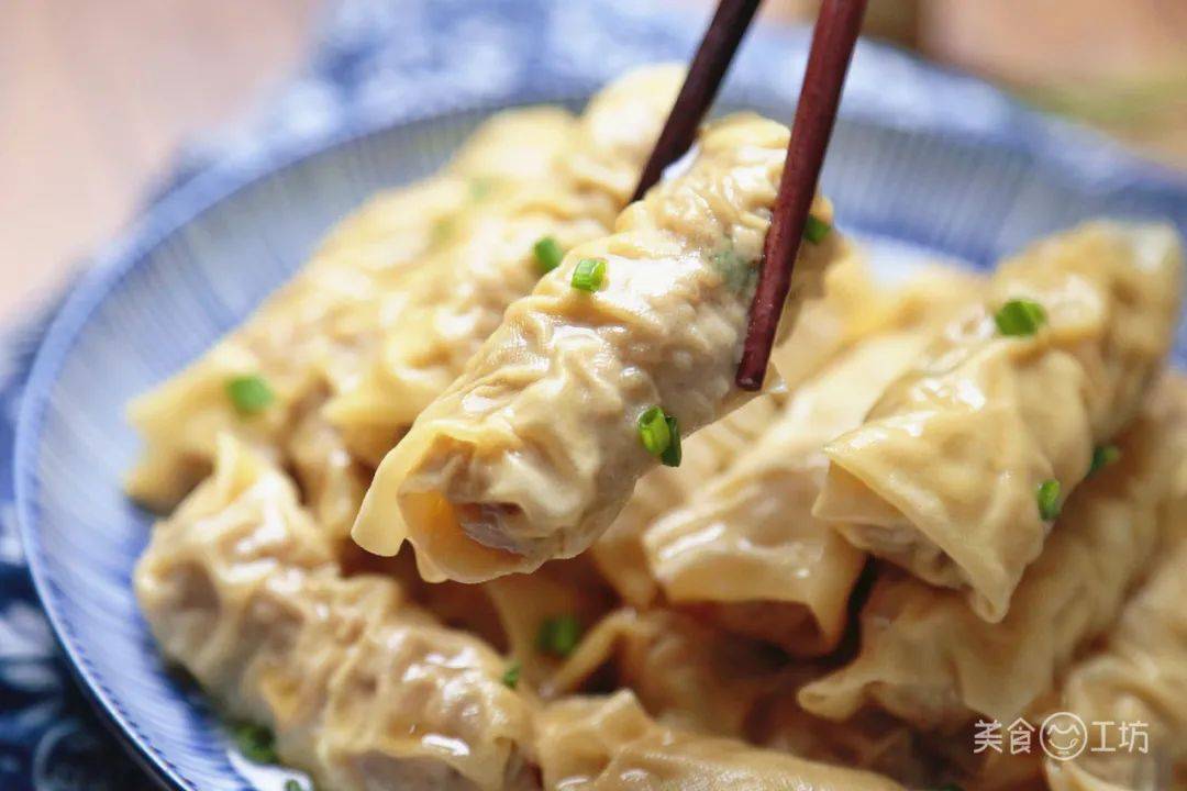 今天的鸡汁千张包亦是如此.