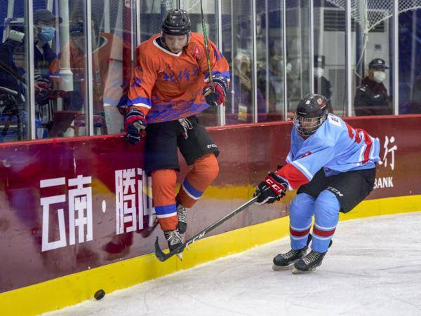 冰球丨全国锦标赛男子组北京体育职业学院队胜重庆队