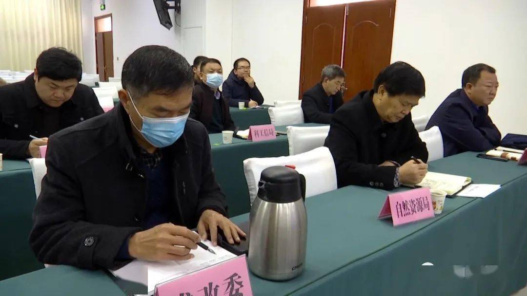 67我县组织收听收看全省产业集聚区百园增效行动动员电视电话会议