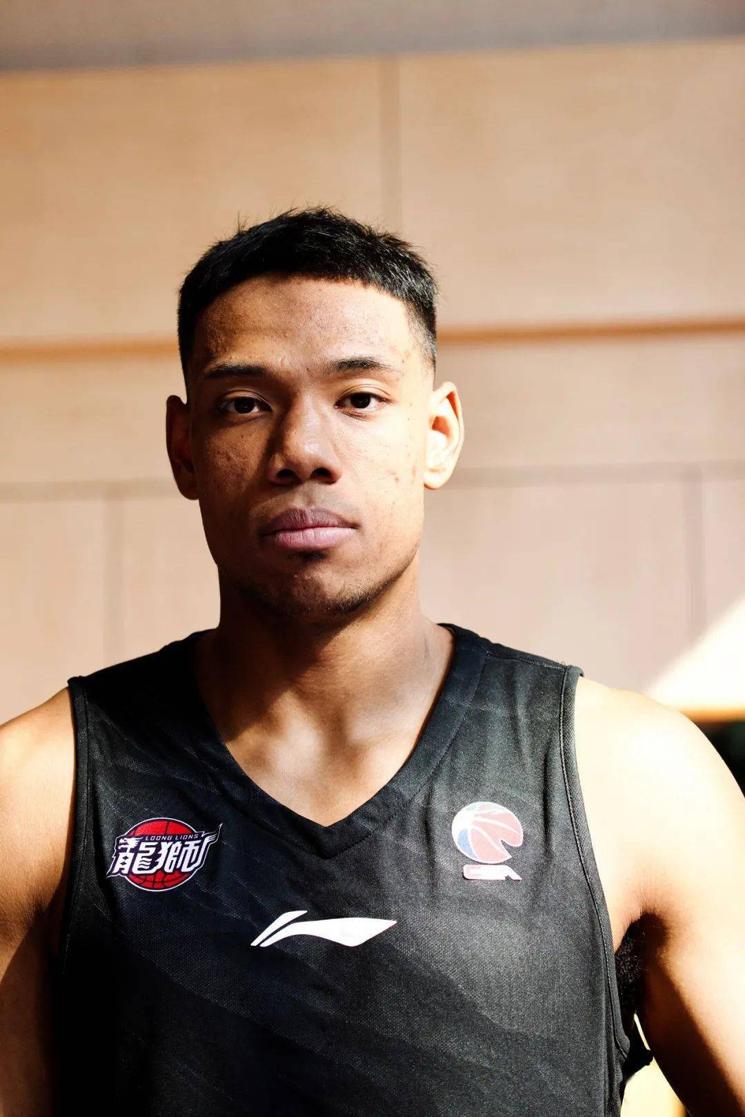 脚踏实地慢慢进步对话祝铭震