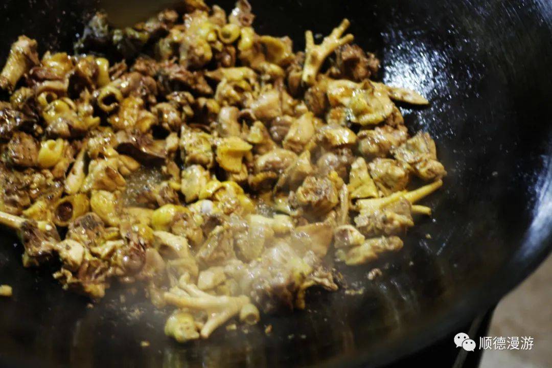 如何给鸡超度-鎬庝箞璁╅浮鍙戠槦