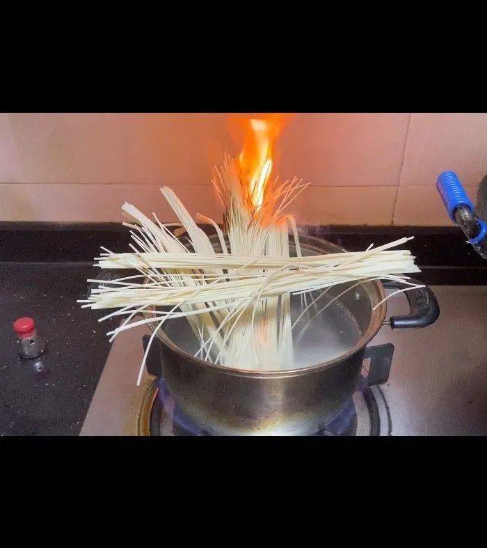 当代厨房杀手图鉴哈哈哈求求了下辈子不要再做饭了