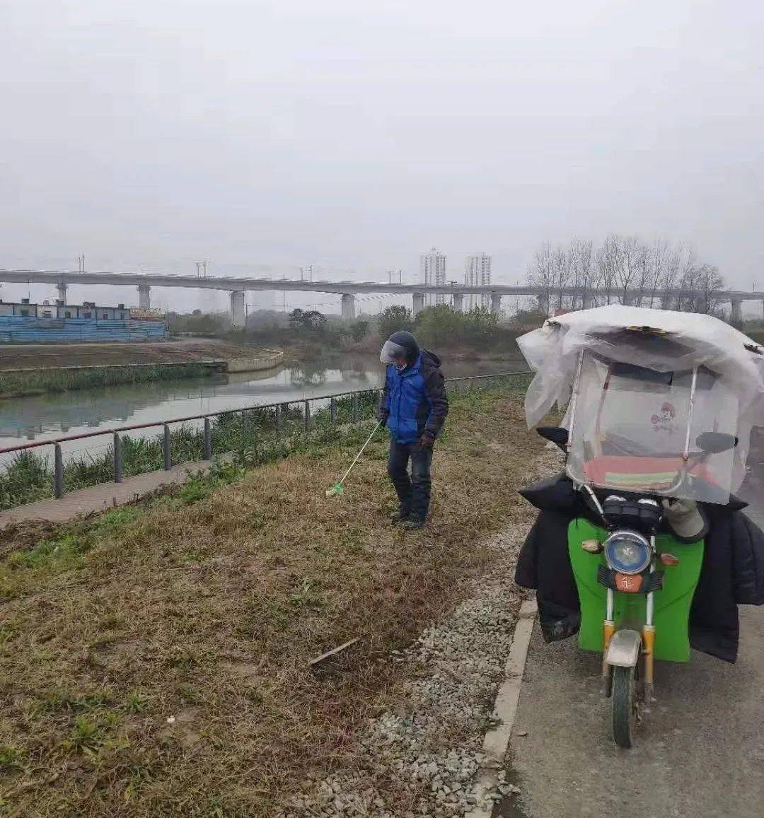 围绕 蓝天碧水净土三大保卫战 淝河镇着力全面提升城乡环境质量