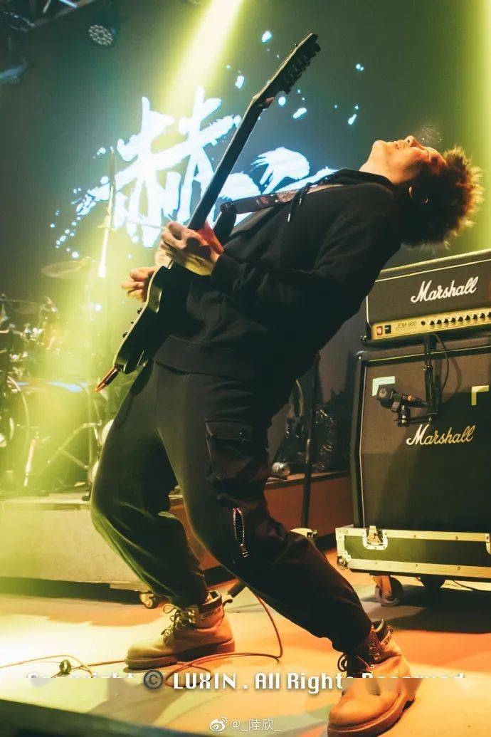 [演出回顾] 赫兹乐队"造梦机器" 巡演 兰州站_by@