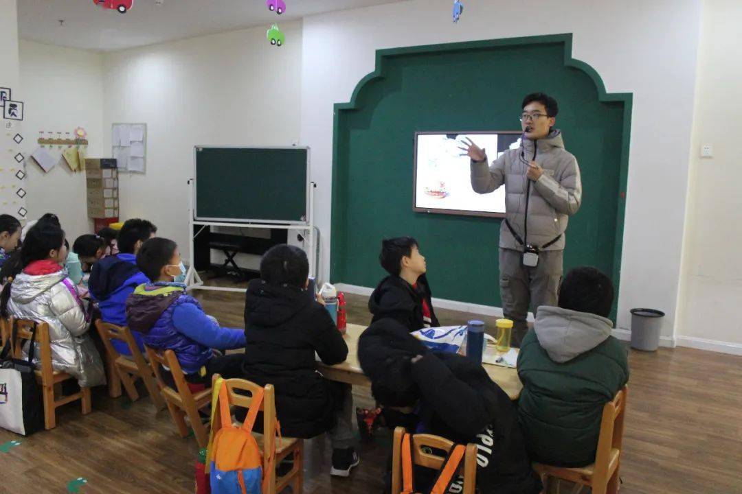 何峰教育第九期父母学院圆满结束