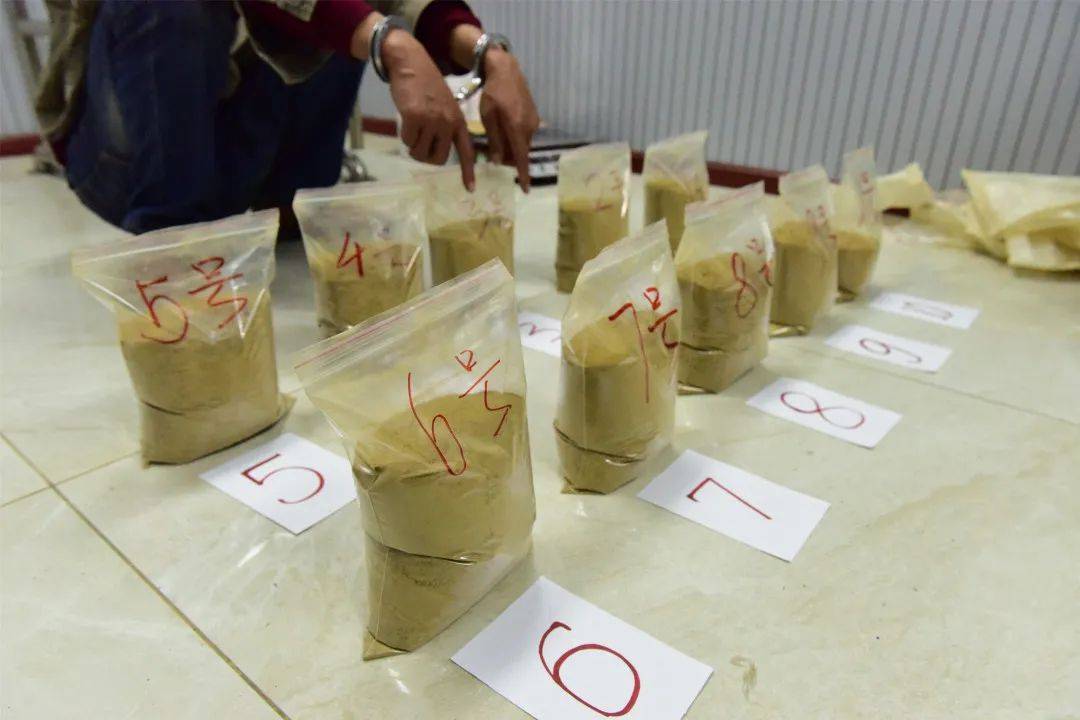 禁毒一线一贩毒团伙从境外购买了97公斤毒品黄皮欲在建水交易