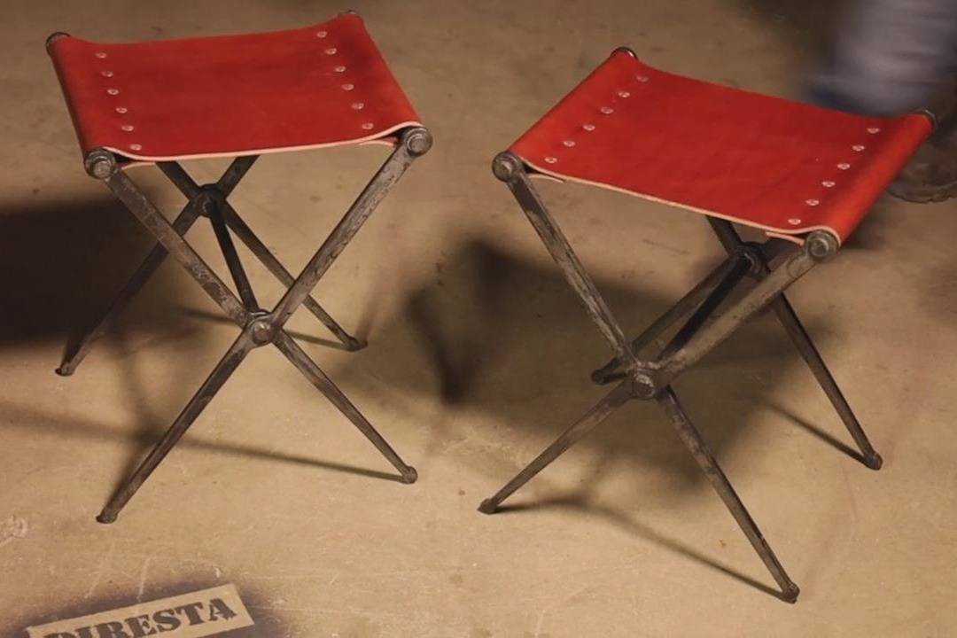 自制结实耐用的折叠凳子钢材结构厚皮革凳面这质量杠杠滴