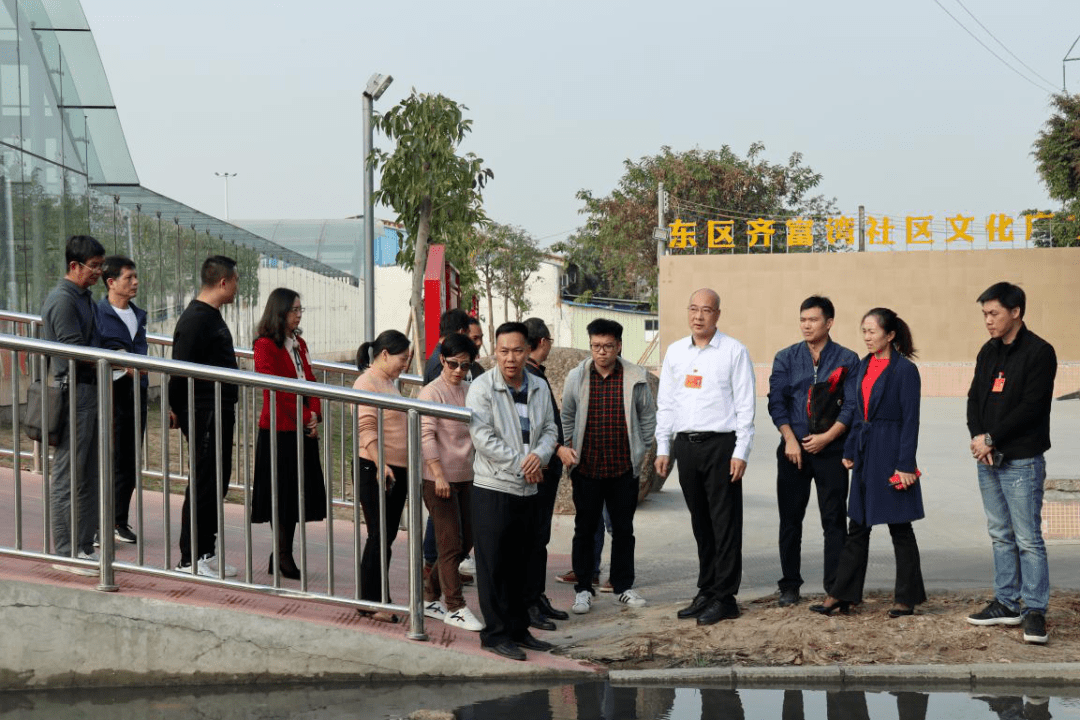 车辆乱停乱放中山中心城区这里计划改造为智能化封闭式停车场丨代表助