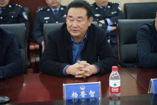 黄骅市公安局组织召开"向人民报告"警民恳谈会_手机搜狐网