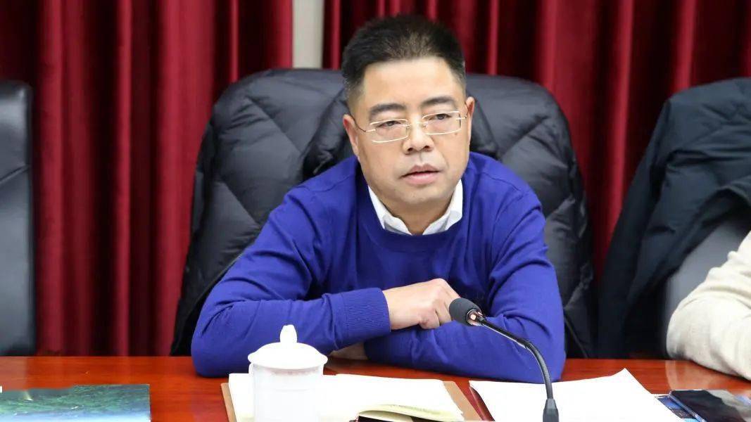 班德勋对县政府的支持理解表示感谢.
