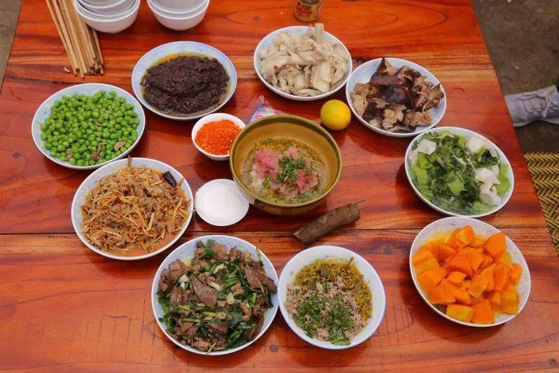 施甸味道施甸姚关年猪饭