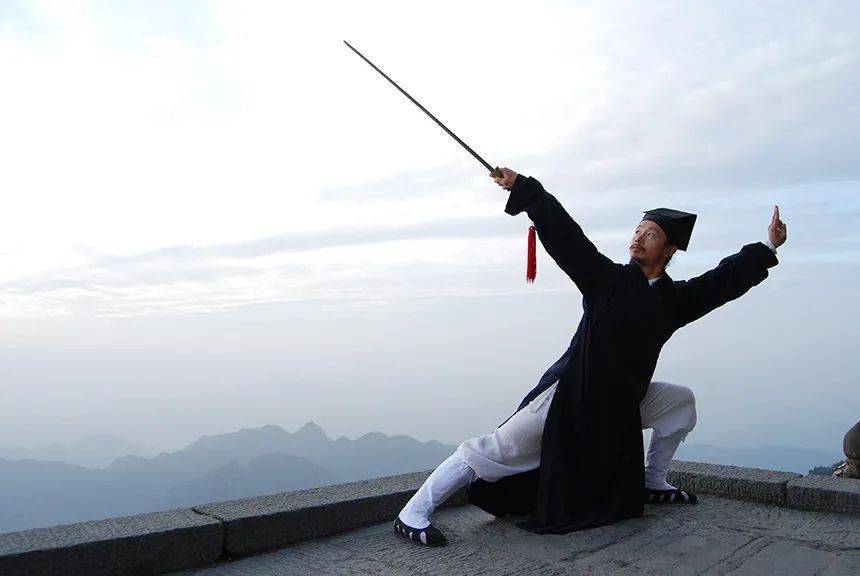 谦谦君子剑,万古永长存_武当