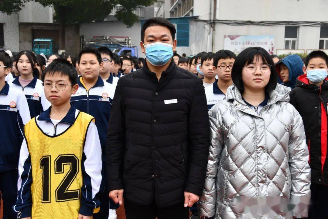 舞动校园 青春飞扬 ——华泰中学开展校园集体健身舞展演活动
