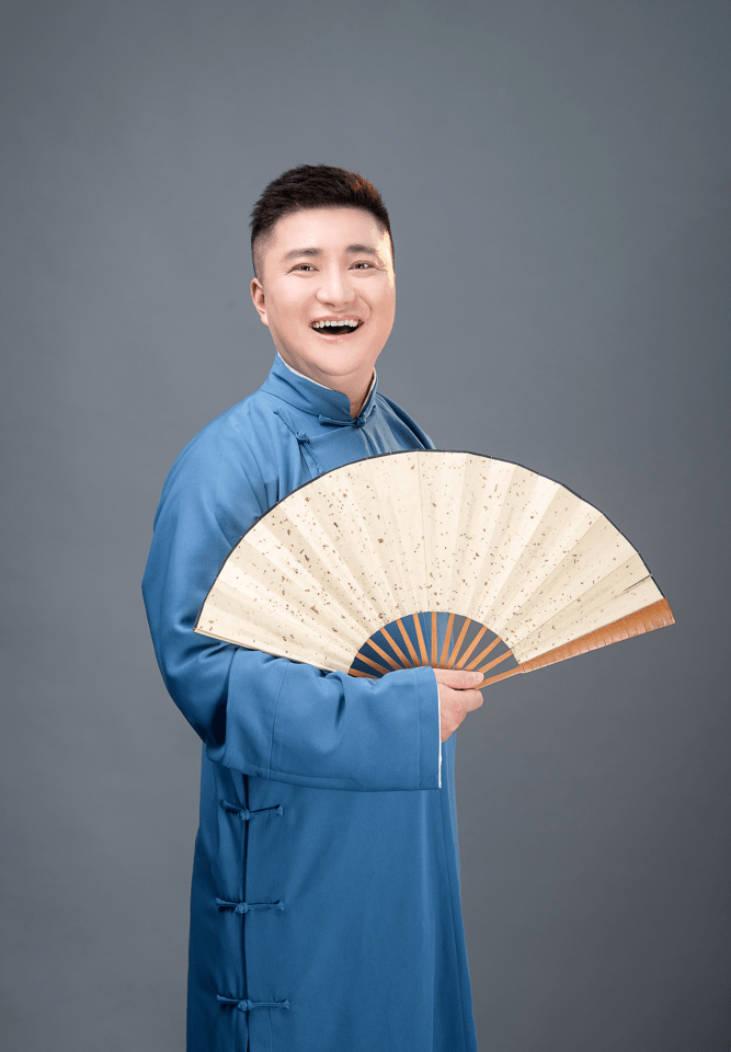 者协会理事广西快板相声专业委员会秘书长南宁市戏曲曲艺家协会理事