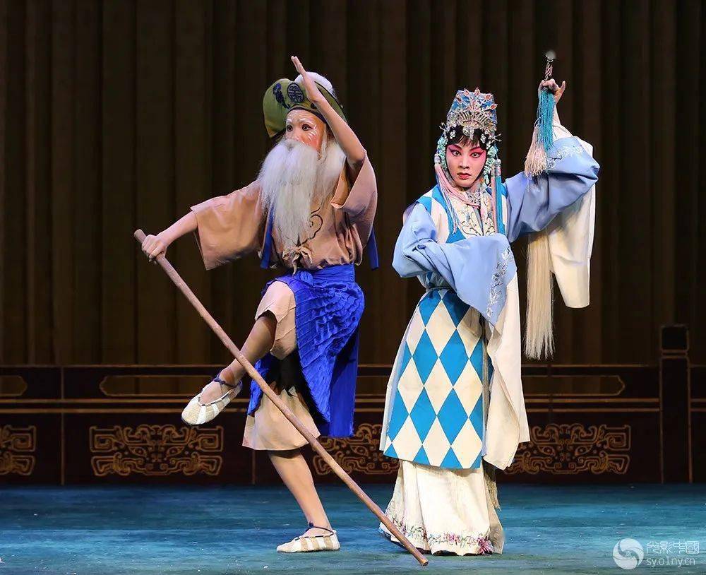 《 河北梆子-卖水》作者:山河游《蝴蝶杯-藏舟》作者:筱星《京剧-红楼