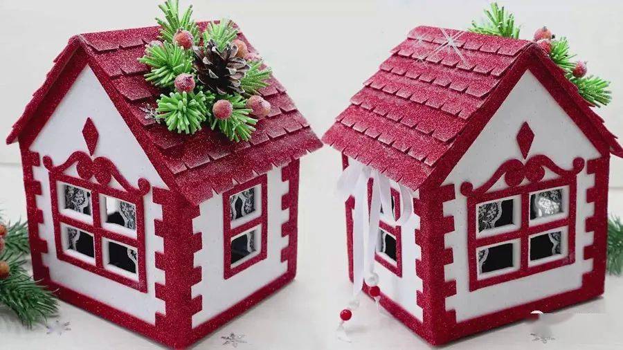 准备红,白,绿三色闪光泡沫纸.