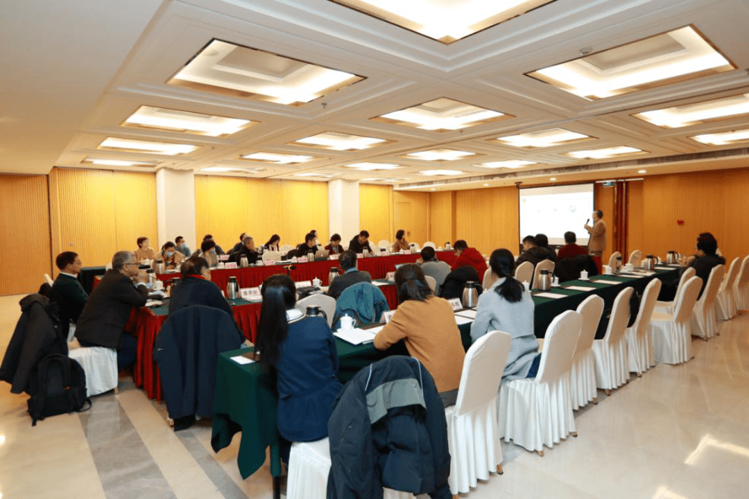 "大手拉小手科普报告汇"科普报告交流研讨活动在京举办