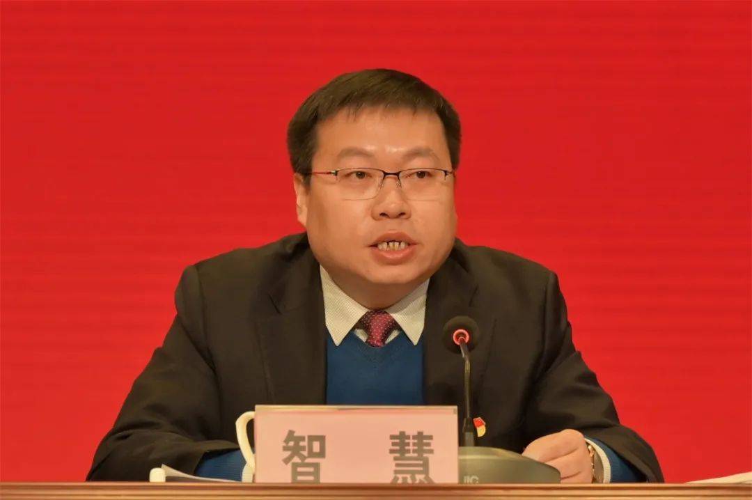 祁县召开创建国家卫生城镇表彰暨城乡管理疫情防控常态化工作大会召开