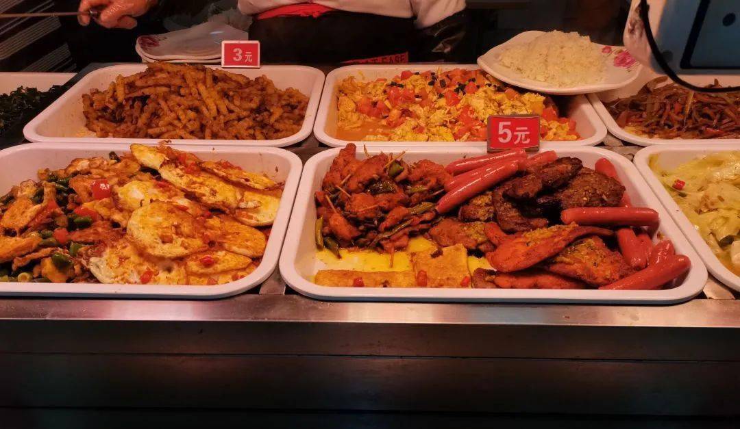 学生服务之星食堂评比快来选出你心中的那个他