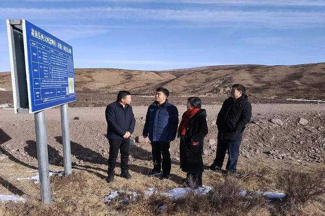 张掖市副市长马斌到肃南县皇城镇开展巡河工作