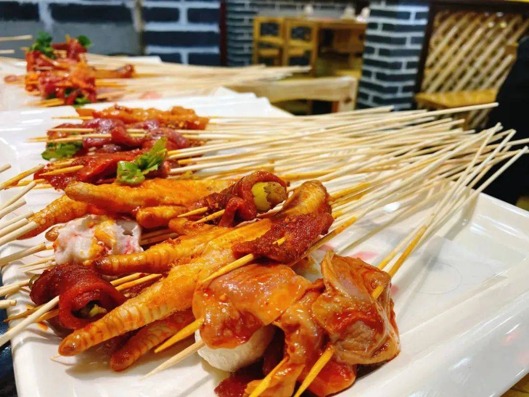 699元抢原价238元川麻婆泥锅串串香23人套餐67100根竹签子秘制锅底3