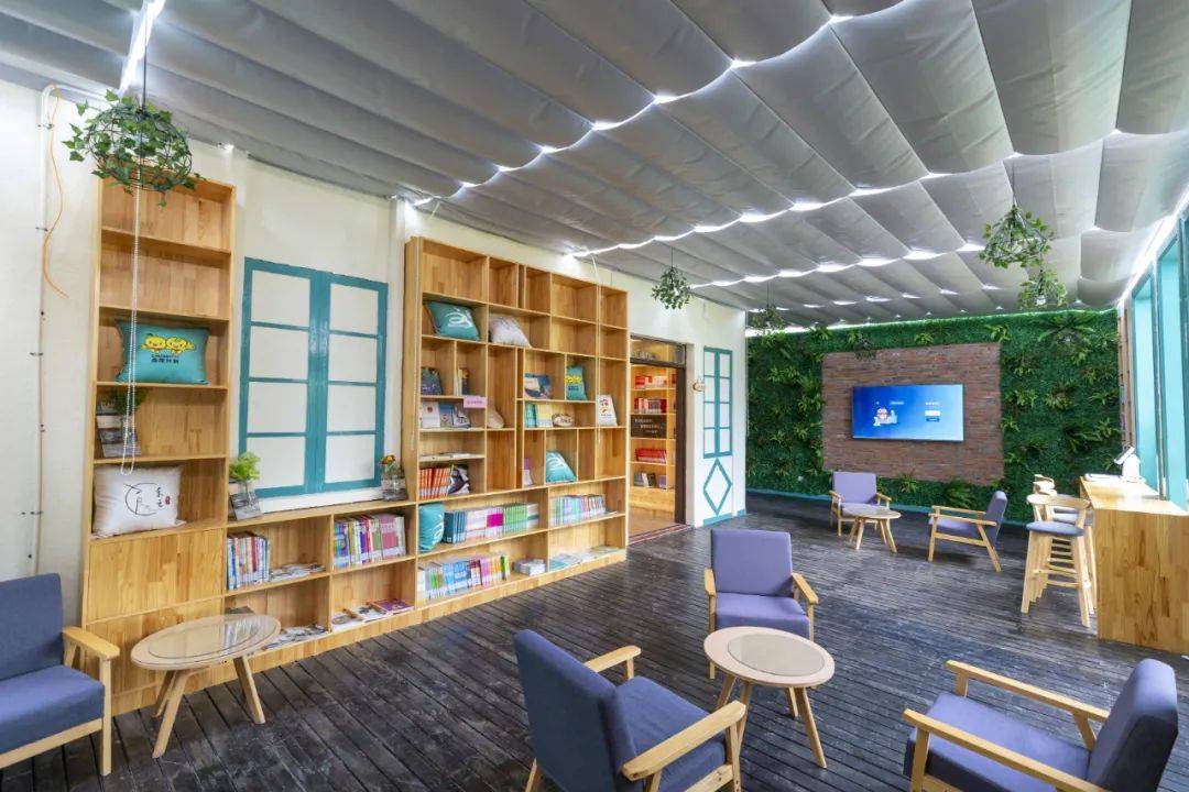 书香飘善城这样的书屋你喜欢吗