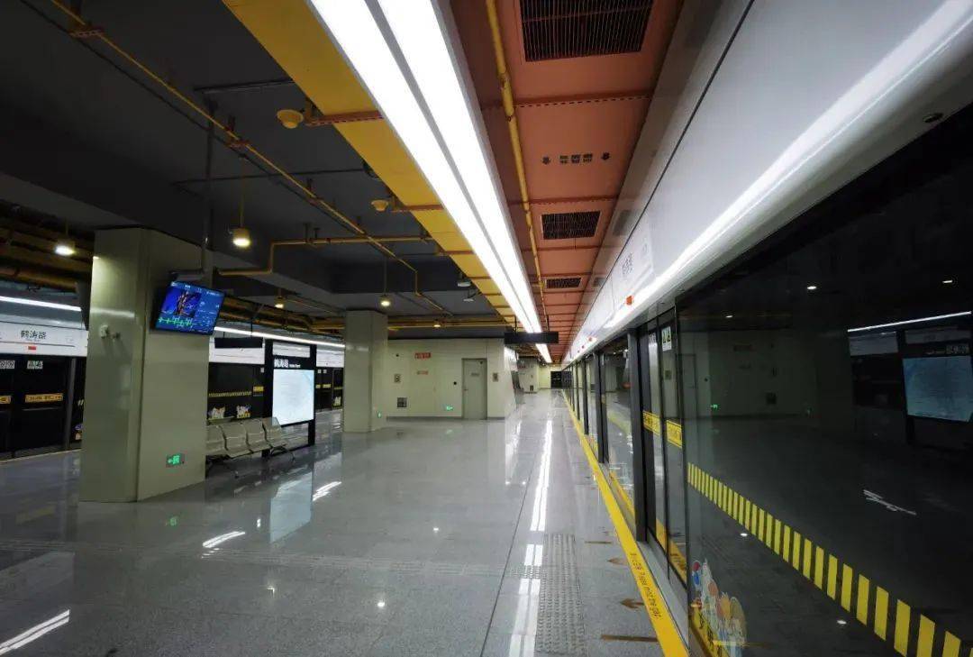 途经御桥的轨道交通18号线即将开通!一大波车厢,车站美图抢先看