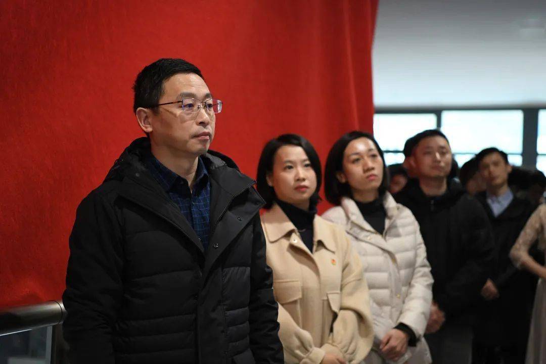青年成长计划平台在马尾区人才港成功揭牌_余颖凌