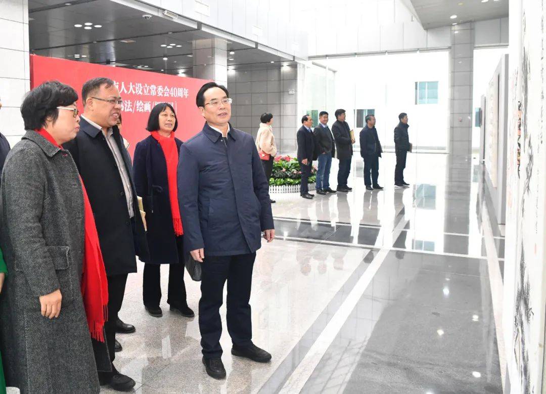 王强,李家喜,秦跃平,周文舜,邓阳锋,戴武明,李爱民,喻辉,周耀辉等全体
