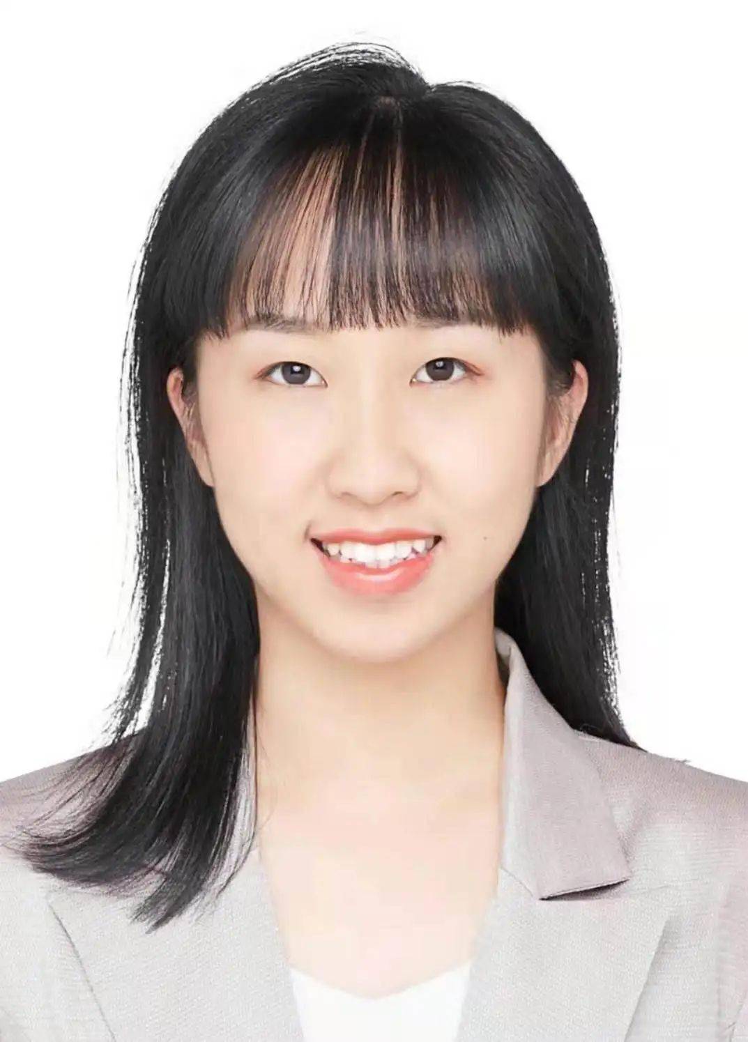(黄洁如学姐)"在师院生活的这几年里,在这里遇见的诸多良师益友,在
