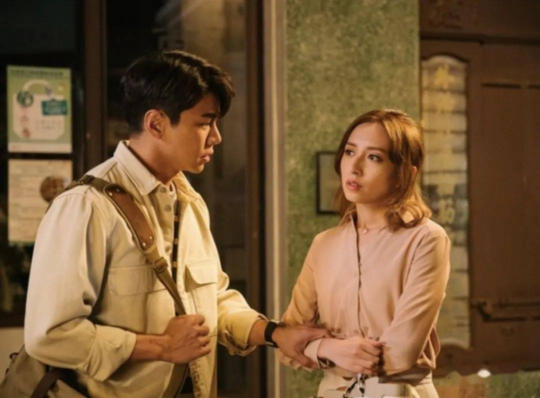 香港爱情故事12句贴地爱情金句小情侣的无奈结婚像是房子的赠品